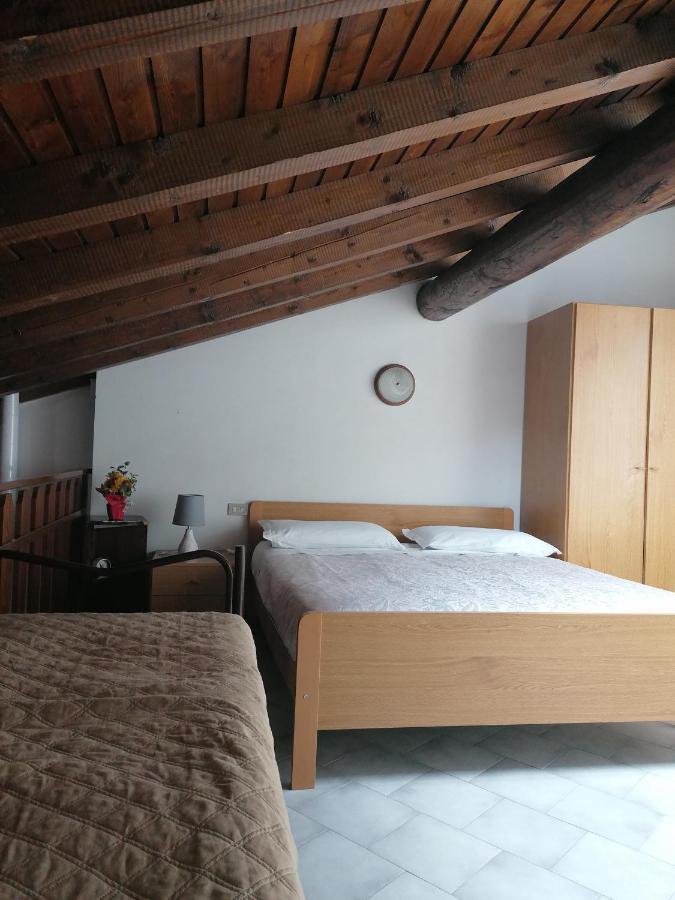 Casa Vacanze 'La Piazza' Villa Zone Eksteriør billede