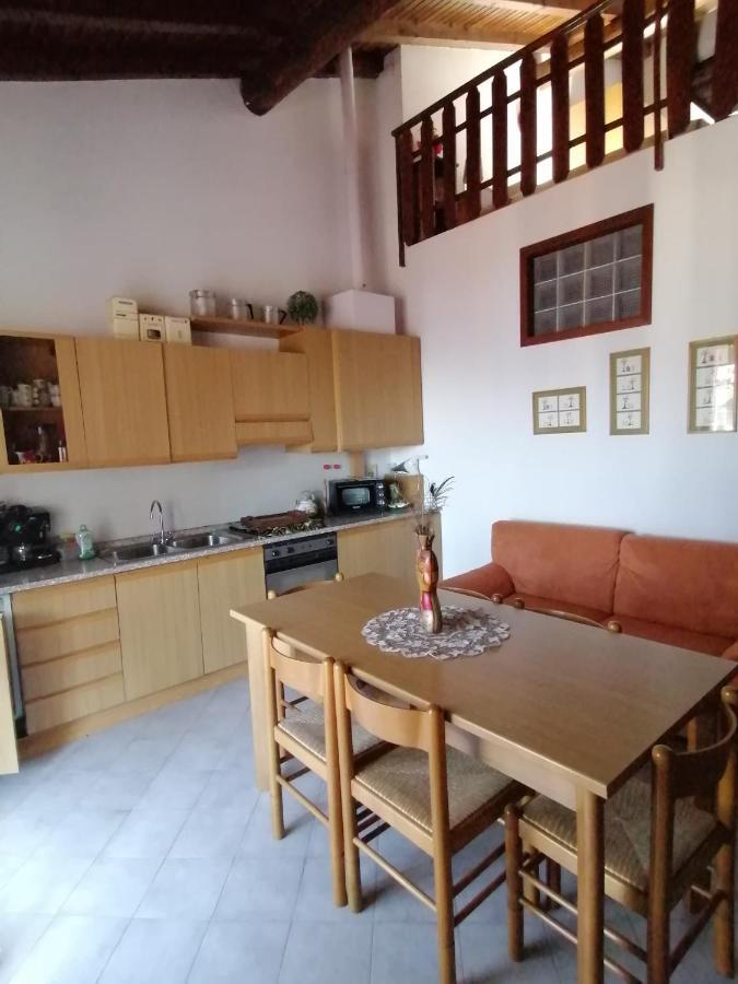 Casa Vacanze 'La Piazza' Villa Zone Eksteriør billede