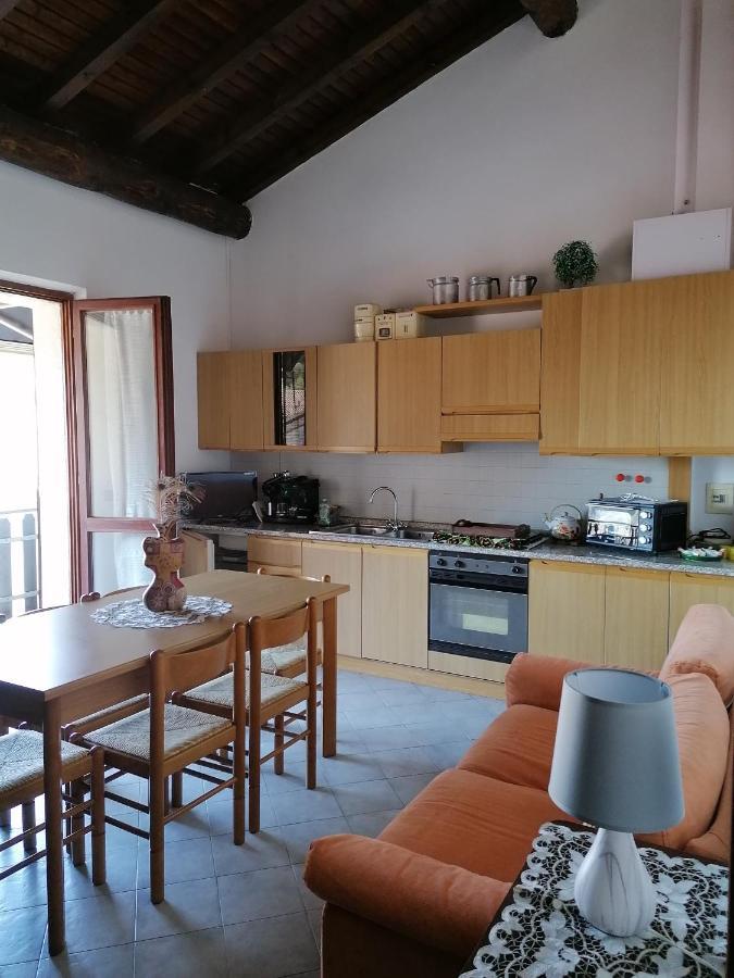 Casa Vacanze 'La Piazza' Villa Zone Eksteriør billede