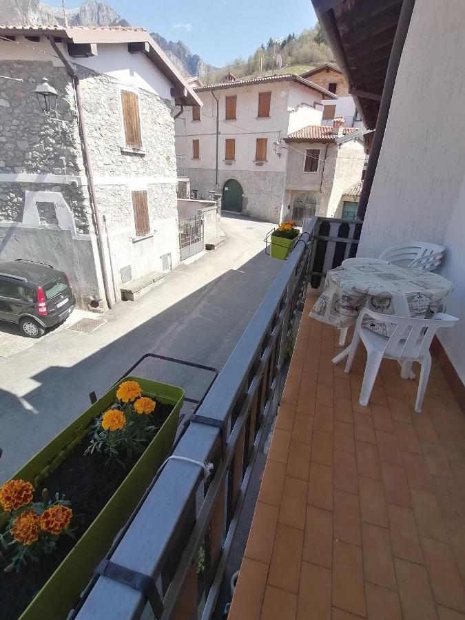 Casa Vacanze 'La Piazza' Villa Zone Eksteriør billede