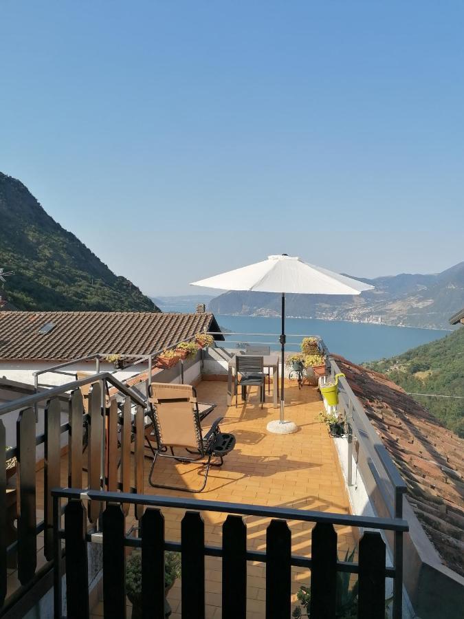 Casa Vacanze 'La Piazza' Villa Zone Eksteriør billede