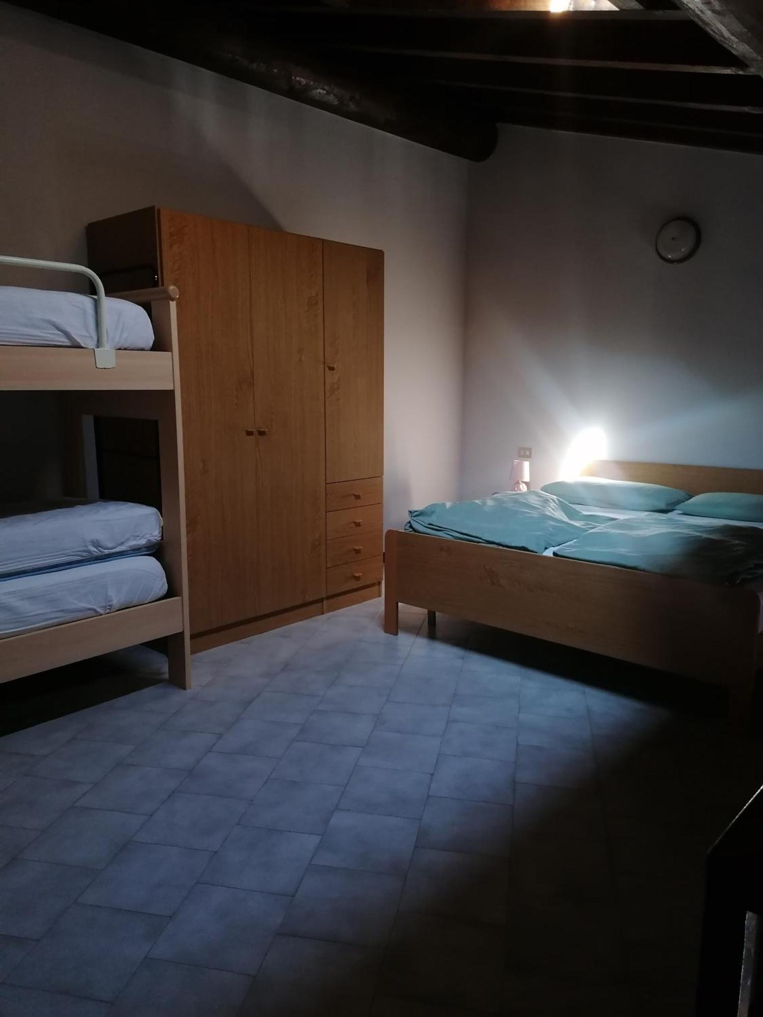 Casa Vacanze 'La Piazza' Villa Zone Eksteriør billede